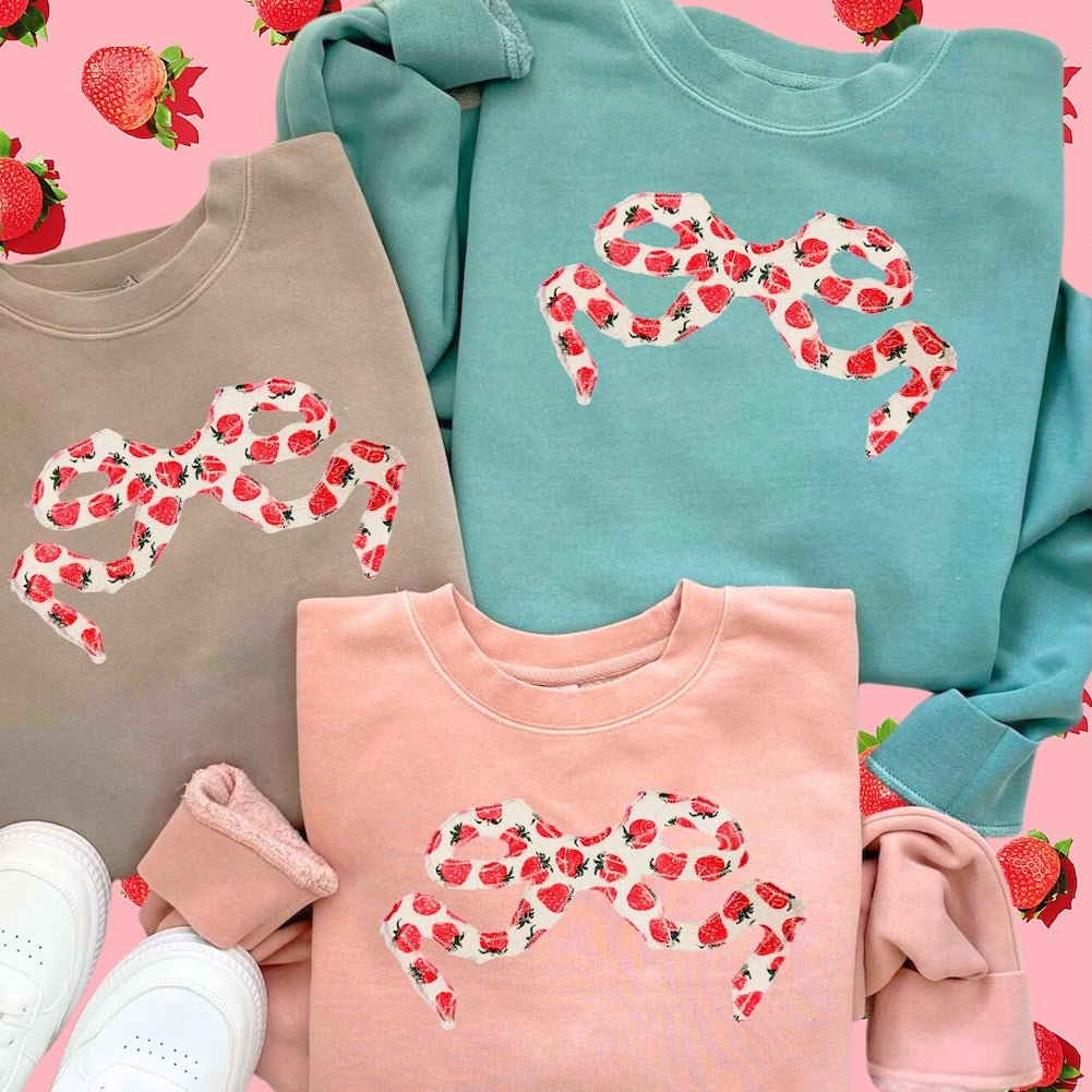 'Strawberry Charm' Appliqué Stitch Cozy Crew